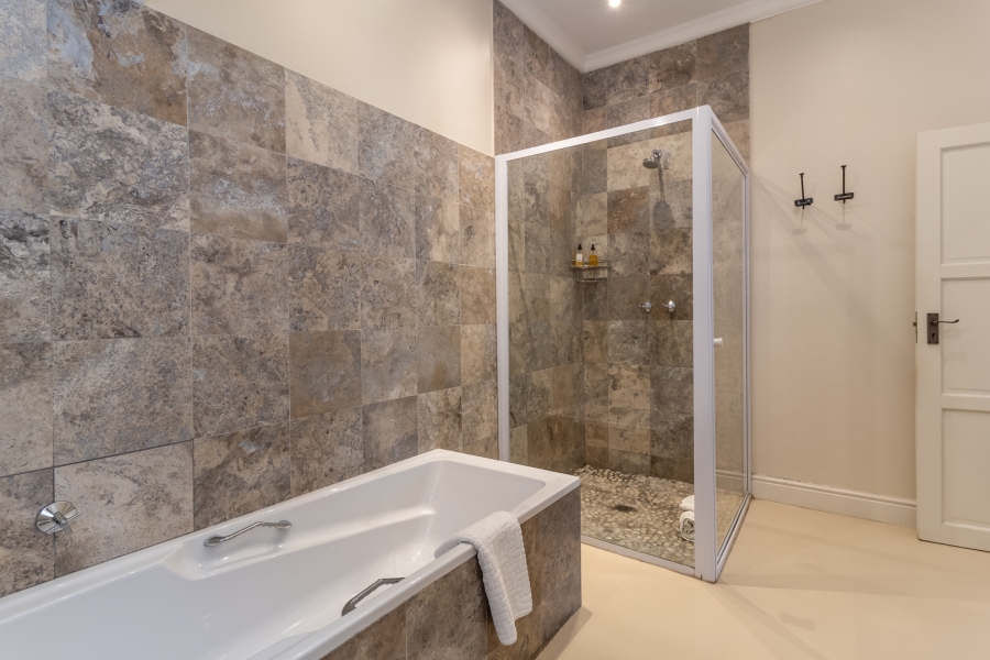To Let 5 Bedroom Property for Rent in Franschhoek Western Cape